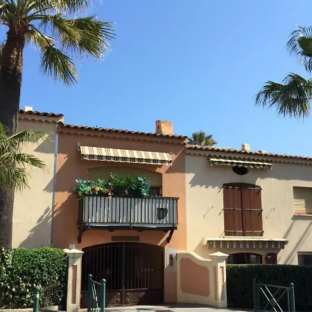 Les Embruns * Sainte-Maxime